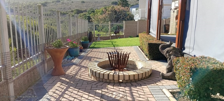 3 Bedroom Property for Sale in Seemeeu Park Western Cape